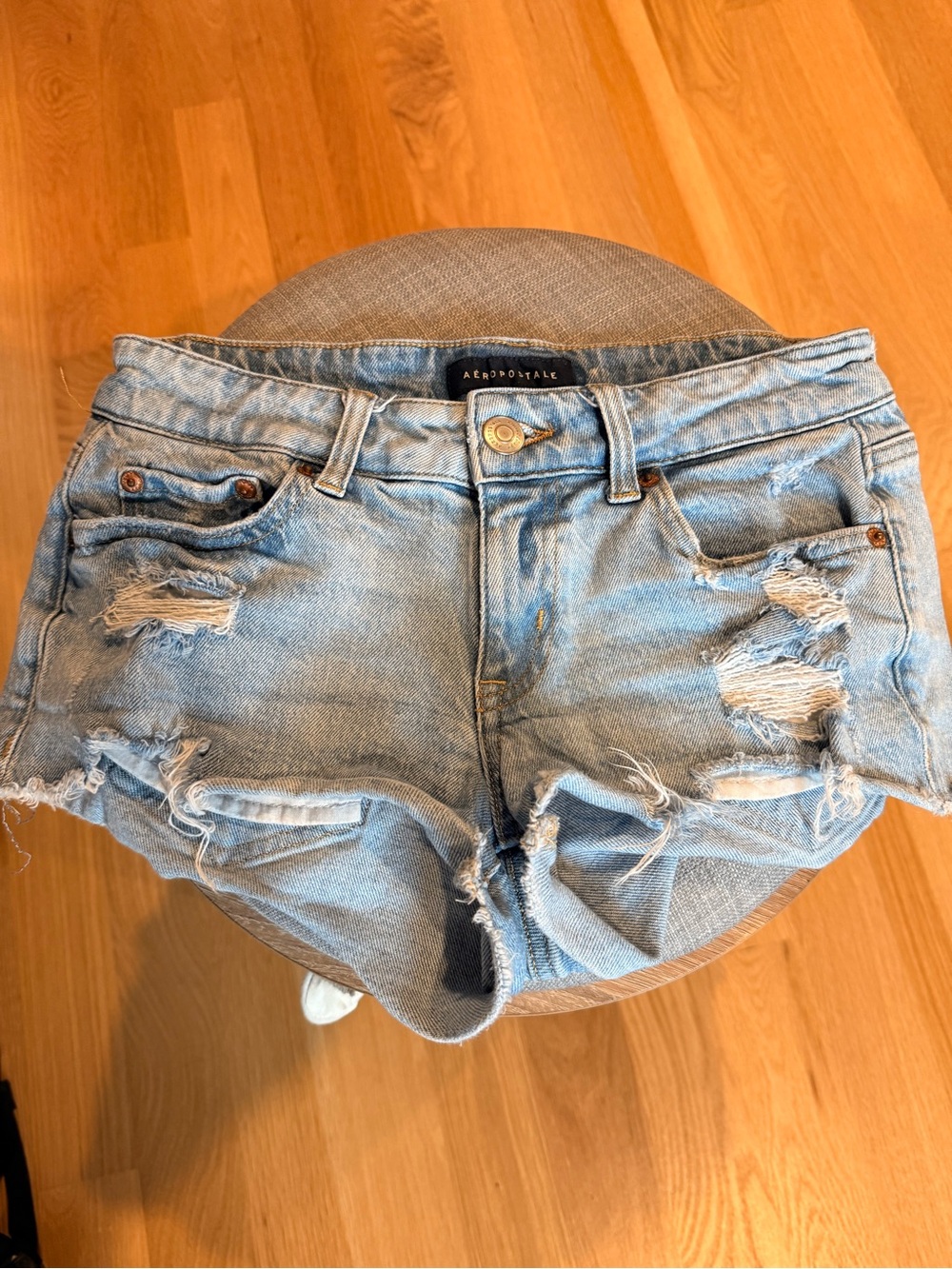 Aeropostale Light Wash Ripped Denim Jean Shorts